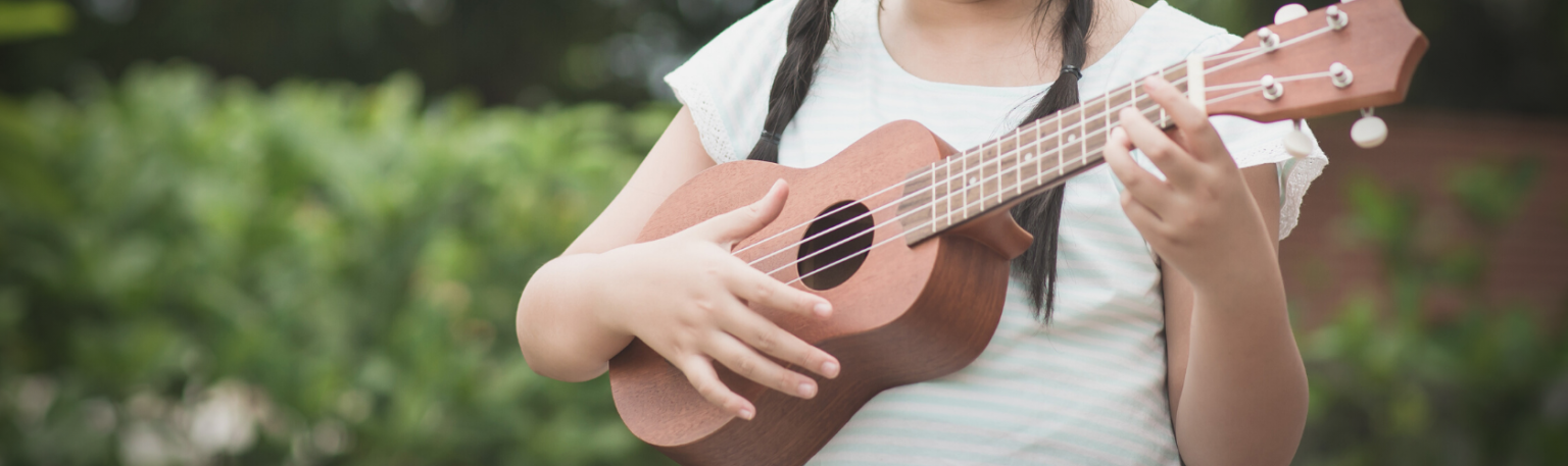 ukulele-blog-performance-escola-de-musica